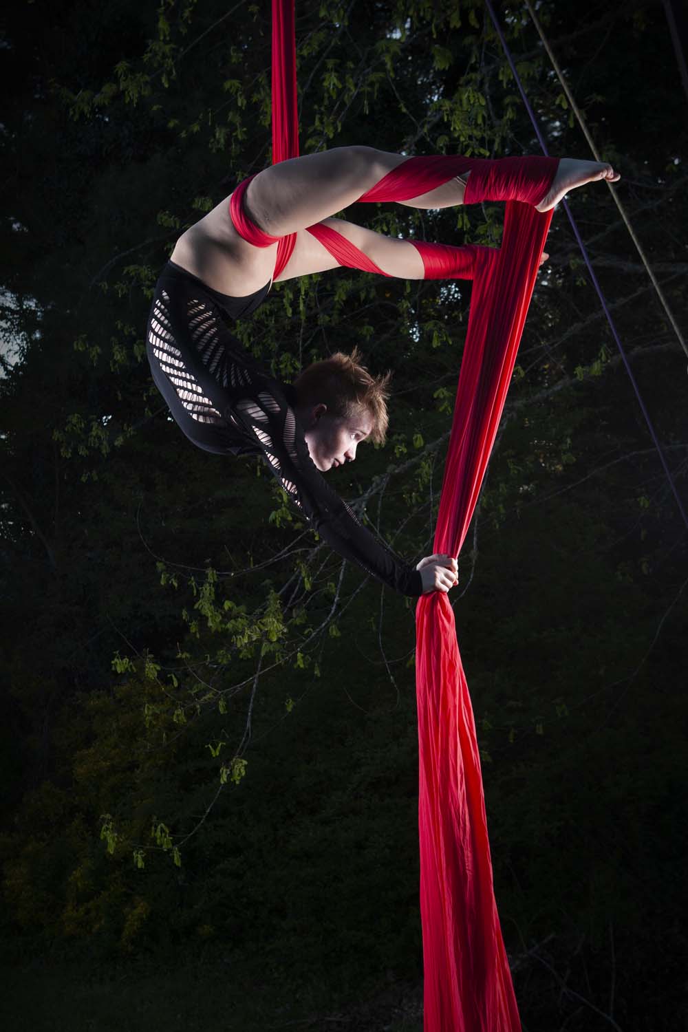 Gillian Maurer on Silks. Photo by Toby Maurer.